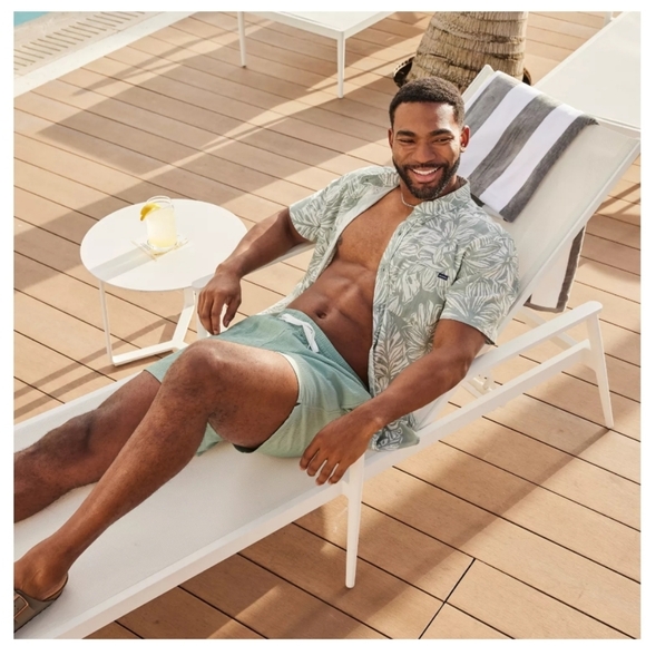 Chubbies Men's Friday Shirt In "The Garden State", NWT - Picture 2 of 9